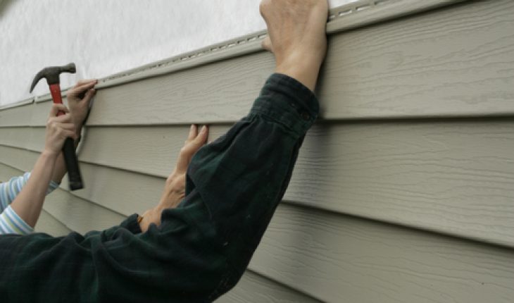 How To Install Vinyl Siding | DIY and Repair Guides