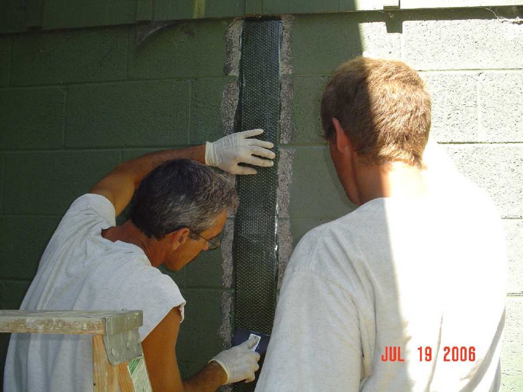 How to Repair Cracks on Masonry Wall