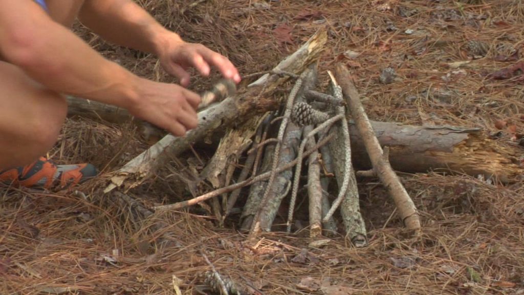 How to Build a Proper Campfire