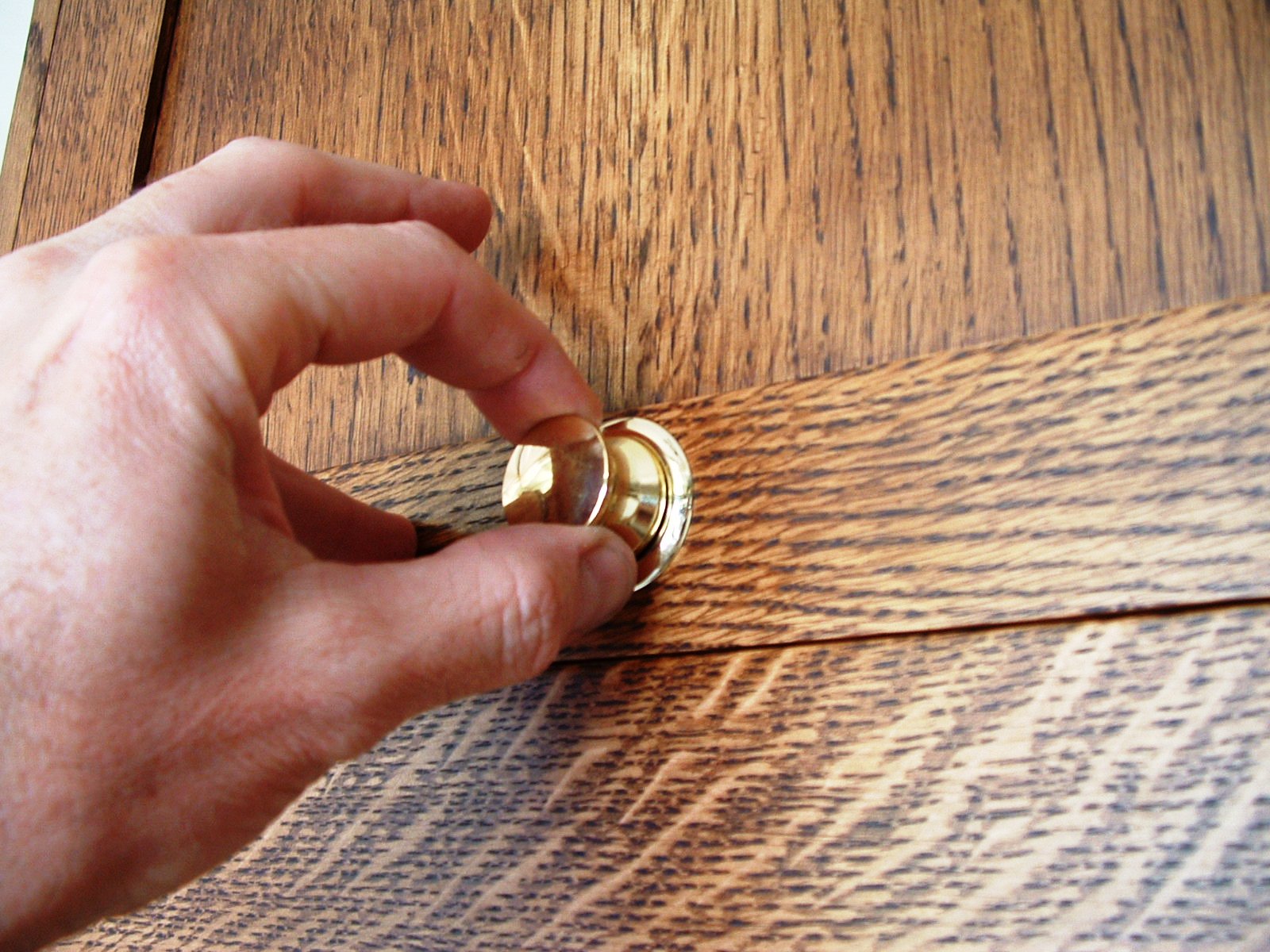 How to Fix a Loose Drawer Knob DIY and Repair Guides