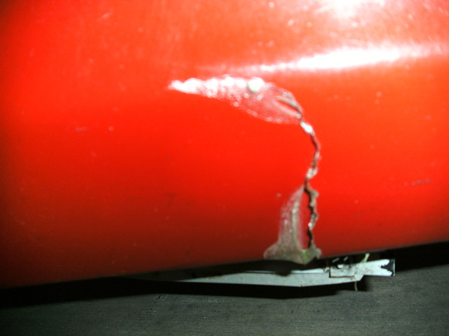 How to Repair Fiberglass Cracks
