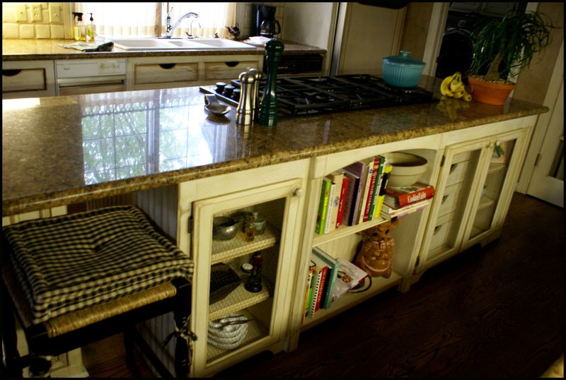 How to Build a Kitchen Island