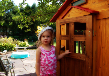 How to Build a Playhouse