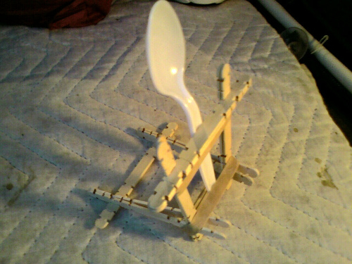 How to Build a Mini Catapult