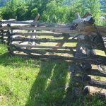 How to Build a Wooden Fence