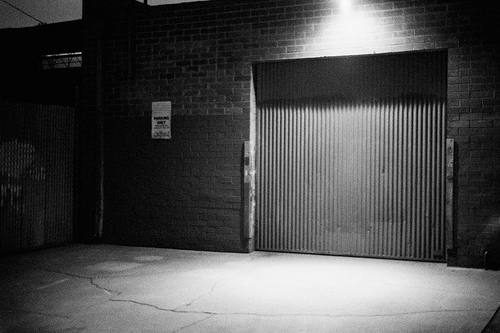 How to Fix a Garage Door