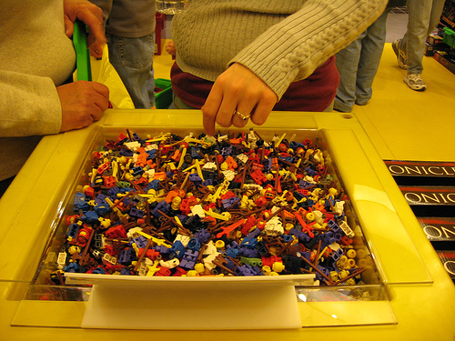 How to Build Lego Stuff