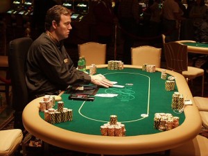 How to Build a Poker Table