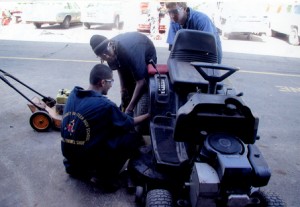 How to Repair a Lawn Mower